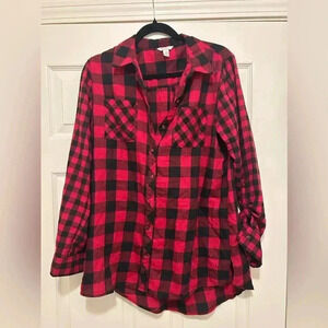 Cato | Plaid Button up top
